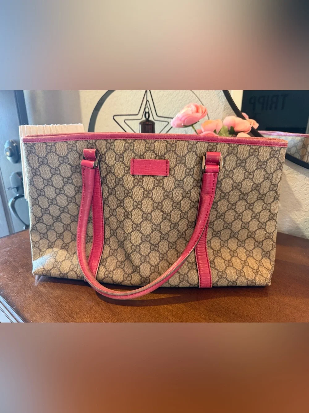 Gucci GG Supreme Joy Tote - Pink (with COA)